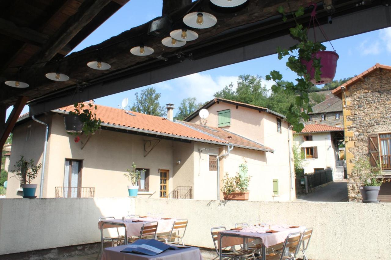 Hotel Restaurant Le Saint Clement Exterior photo